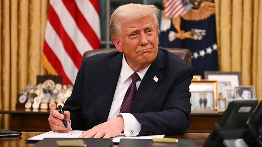 Trump Escalates Trade Tensions with Canada, Announces 35% Tariffs